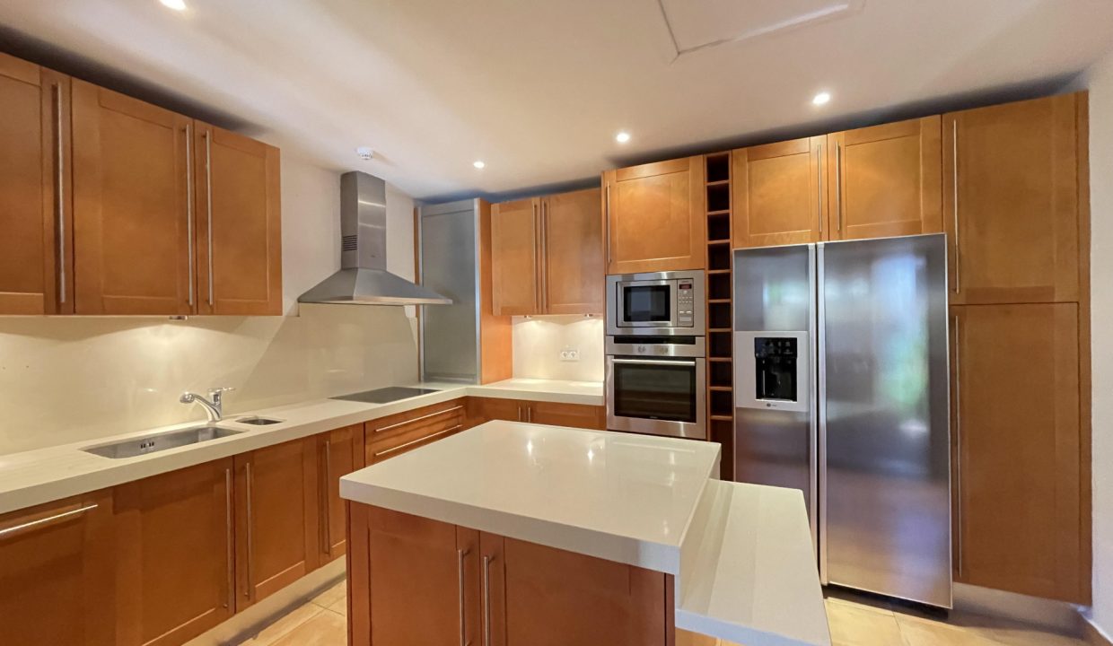 16bb5b59-8dd2-48a4-8996-9d2ef77d977c