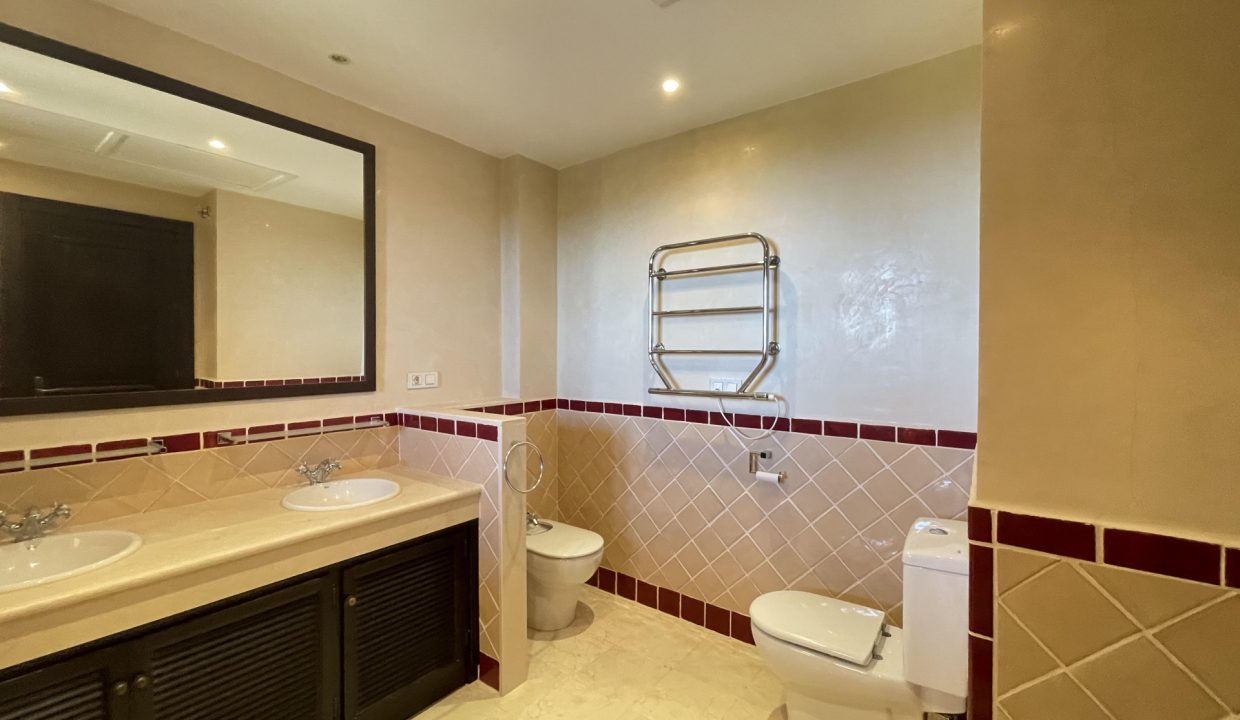 a99e1f61-ab99-4f6b-b418-9e81951d3378