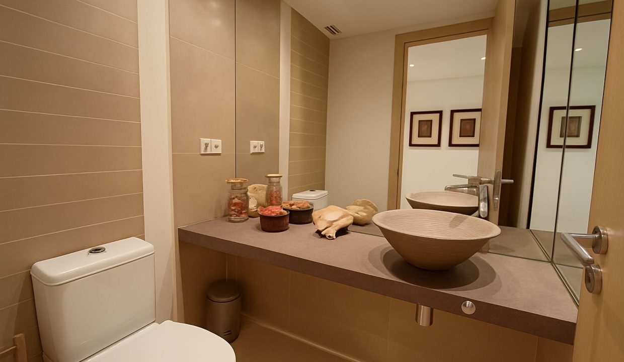 Image Nov 21, 2025, 11_50_06 AM